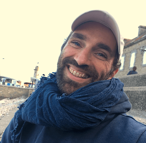 Maxime Calay, Formateur en gouvernance partagée en Bretagne